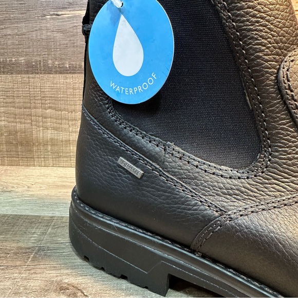 Clarks Morris Up Waterproof Boots ‘Black Tumbled Leather’ - Picture 6 of 7